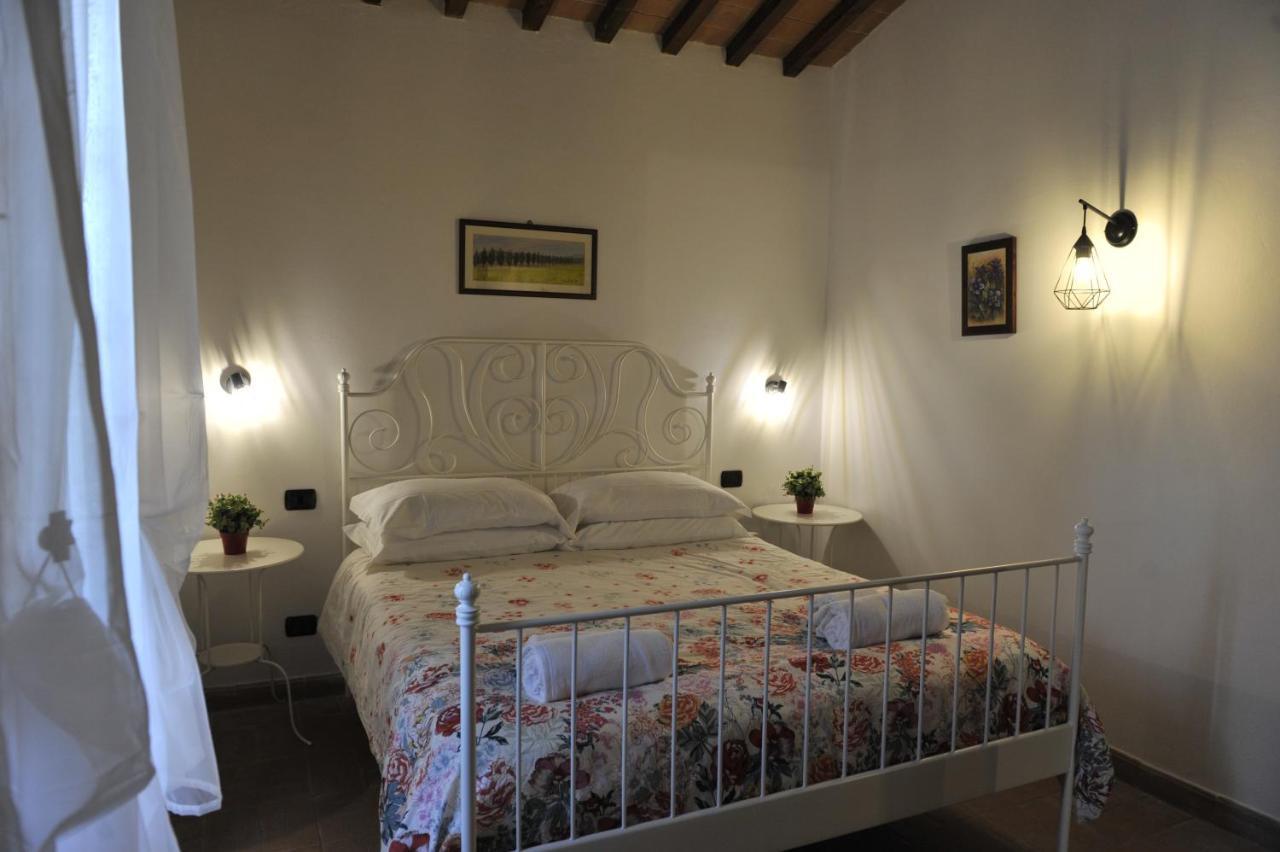 La Casa Colonica Villa Tuoro sul Trasimeno Bagian luar foto