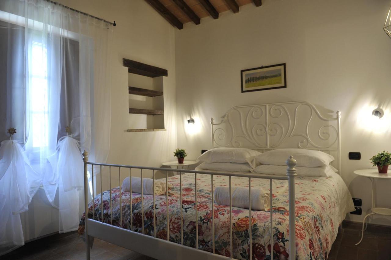 La Casa Colonica Villa Tuoro sul Trasimeno Bagian luar foto